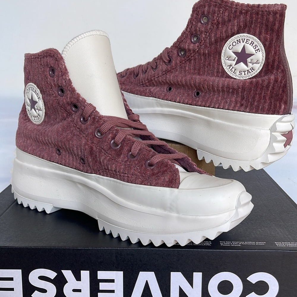Converse WMNS А03252С CTAS
RUN STAR HIKE HI
DARK WINE/SADDLE/EGRET
Sneakers - Picture 1 of 16